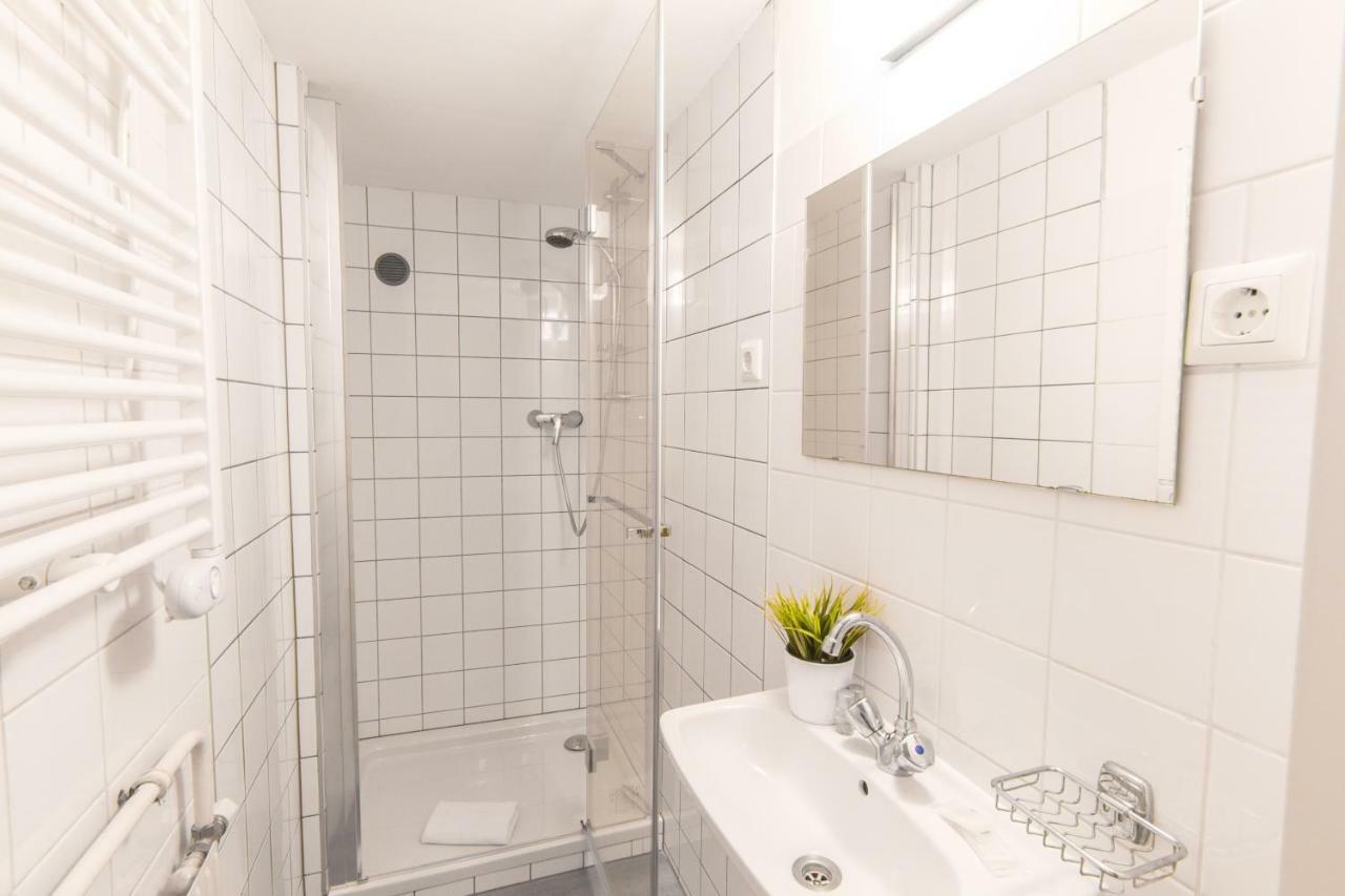 Apartment Kaiserstrasse Wenen Buitenkant foto